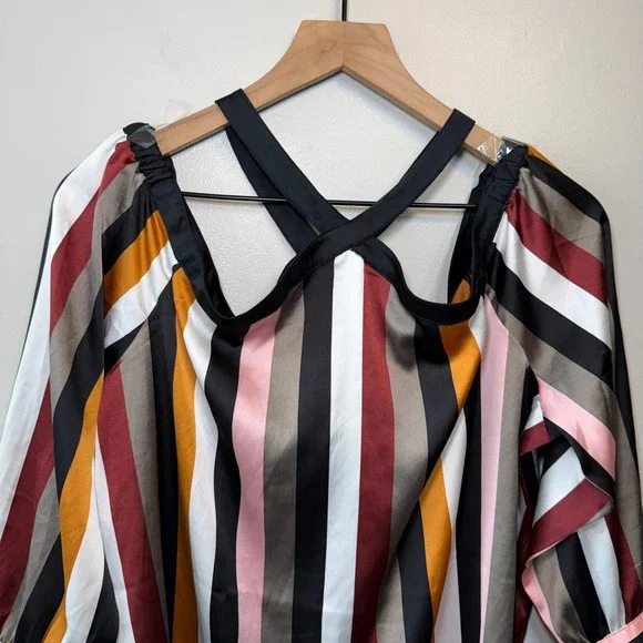LOFT Women's Striped Cold Shoulder Blouse Satin Halter Neck Top Size Large NWT - Picture 3 of 9